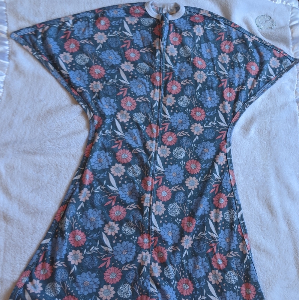 Zipadee-zip medium denim flowers